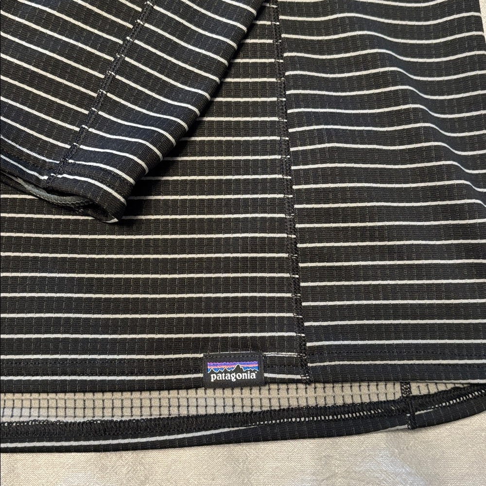 Patagonia Capilene Midweight Crew Base Layer Top - Women's - Picture 3 of 6